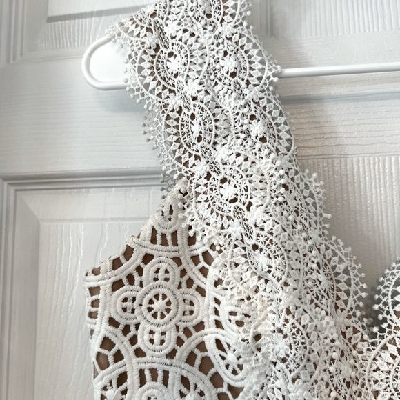 NWOT Catherine Malandrino for Anthropologie Lace Mini Dress, Size 6 - Picture 3 of 9